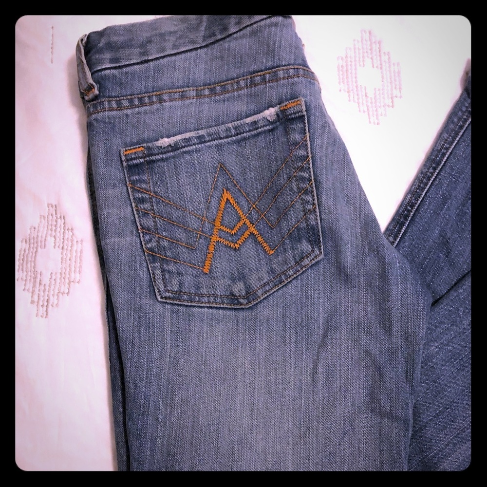 7 for all mankind distressed light wash jeans